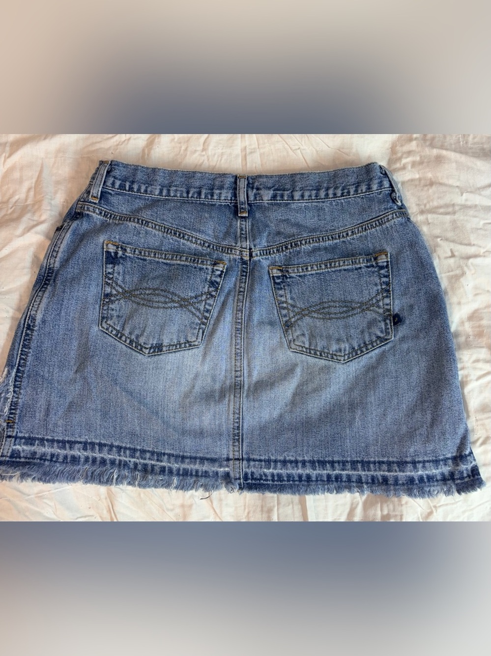 Jeans Subcategory Classification - Picture 2 of 4